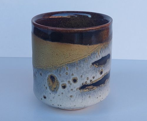 Decorated cup brown