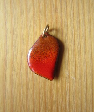 Pendant with cord (n°W4)