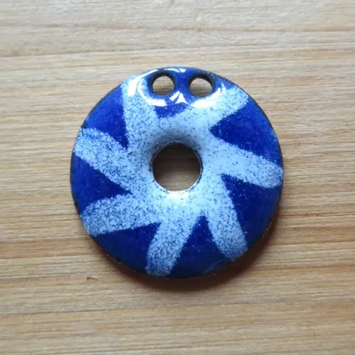 Product Pendant with cord (n°V06) Image